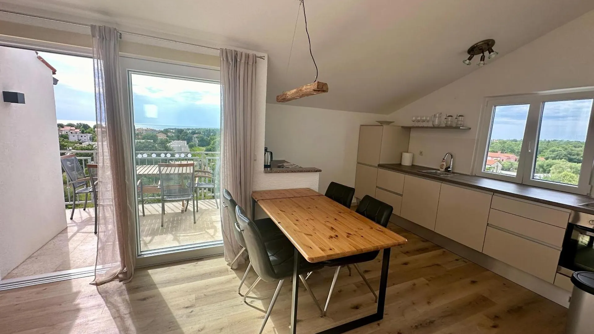 דירה פורץ Appartments Majesta